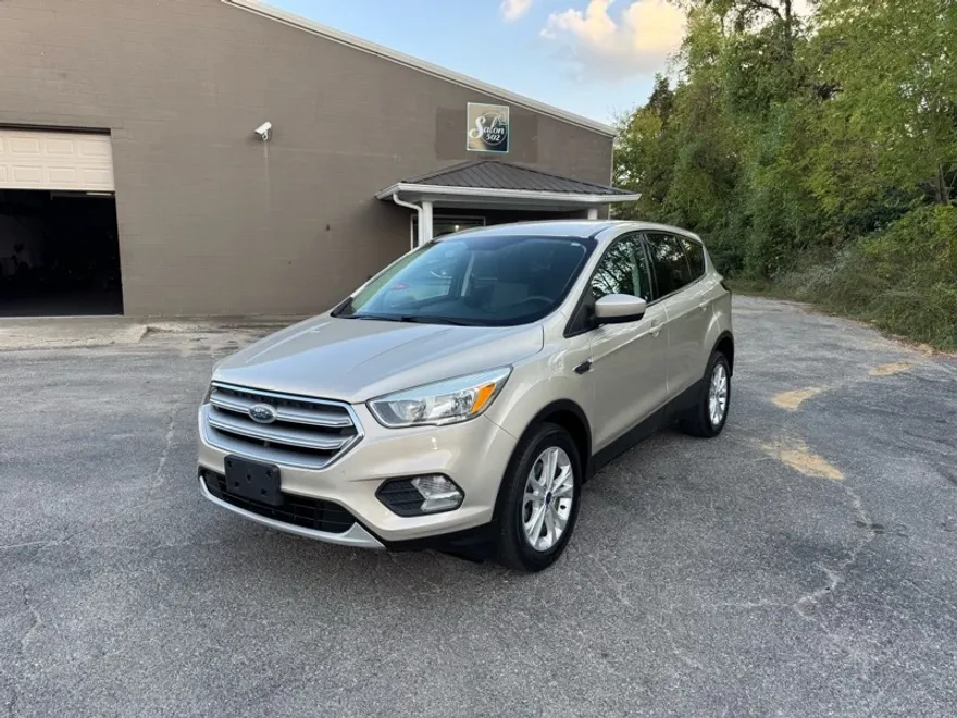 2017 Ford Escape SE photo 1