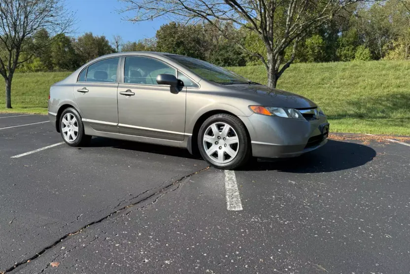 2006 Honda Civic LX photo 1