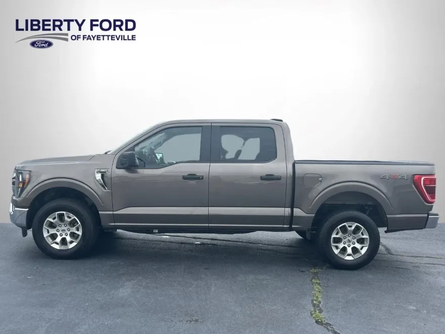 2023 Ford F-150 XLT photo 1