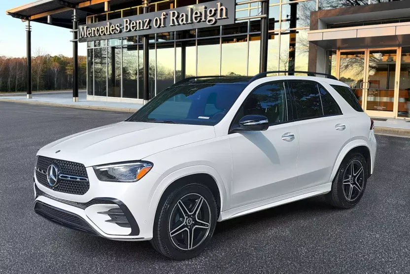 2024 Mercedes Benz GLE 450 4MATIC photo 1