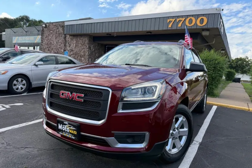 2016 Gmc Acadia SLE photo 1