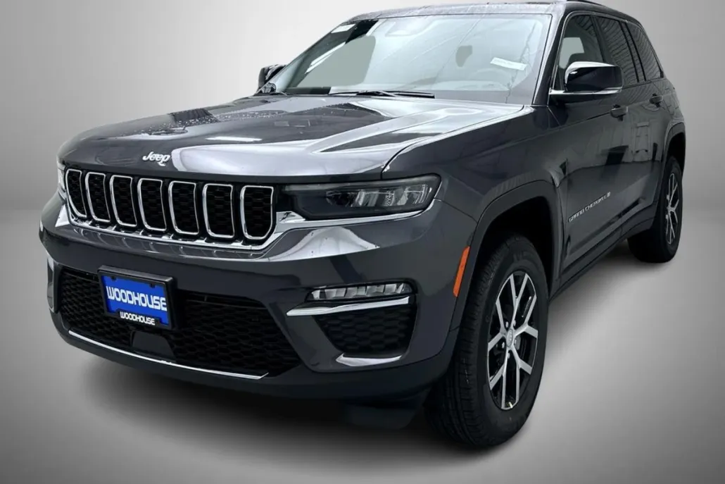 2025 Jeep Grand Cherokee Limited photo 1