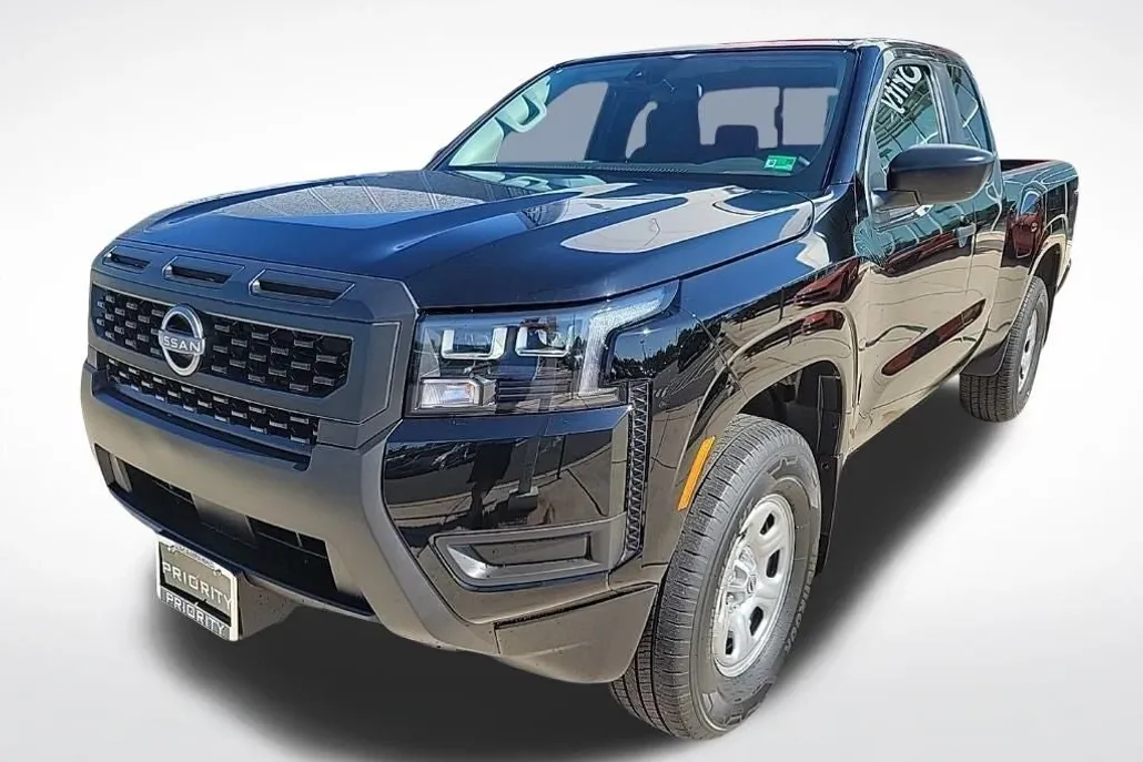 2026 Nissan Frontier King Cab S photo 1