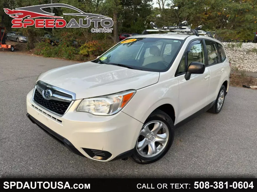 2015 Subaru Forester 2.5i photo 1