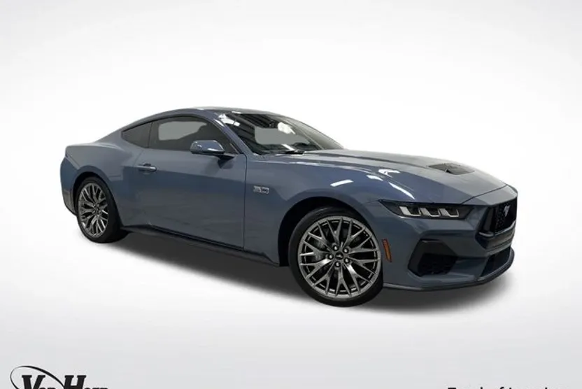 2024 Ford Mustang GT Premium photo 1