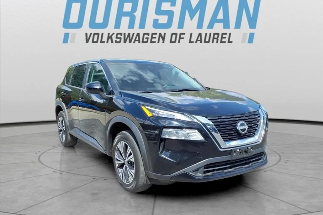 2023 Nissan Rogue SV photo 1