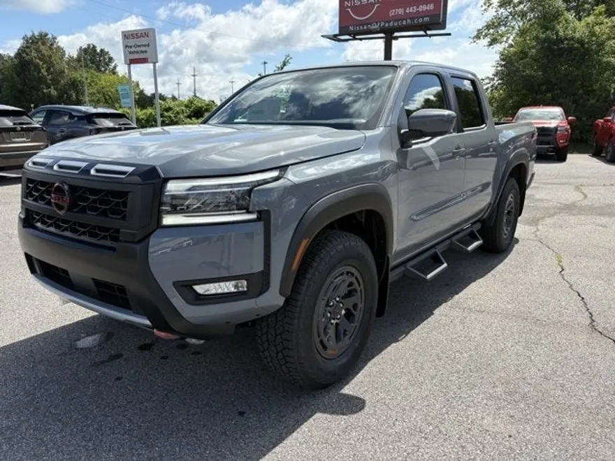 2025 Nissan Frontier PRO-4X photo 1