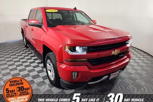 2018 Chevrolet Silverado 1500 LT photo 2