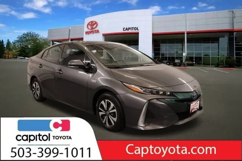 2019 Toyota Prius Prime Premium photo 1