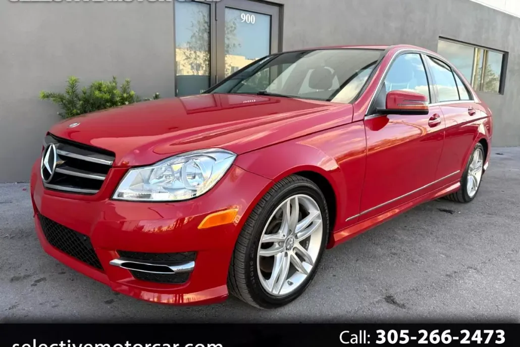 2014 Mercedes Benz C 300 Sport 4MATIC photo 1