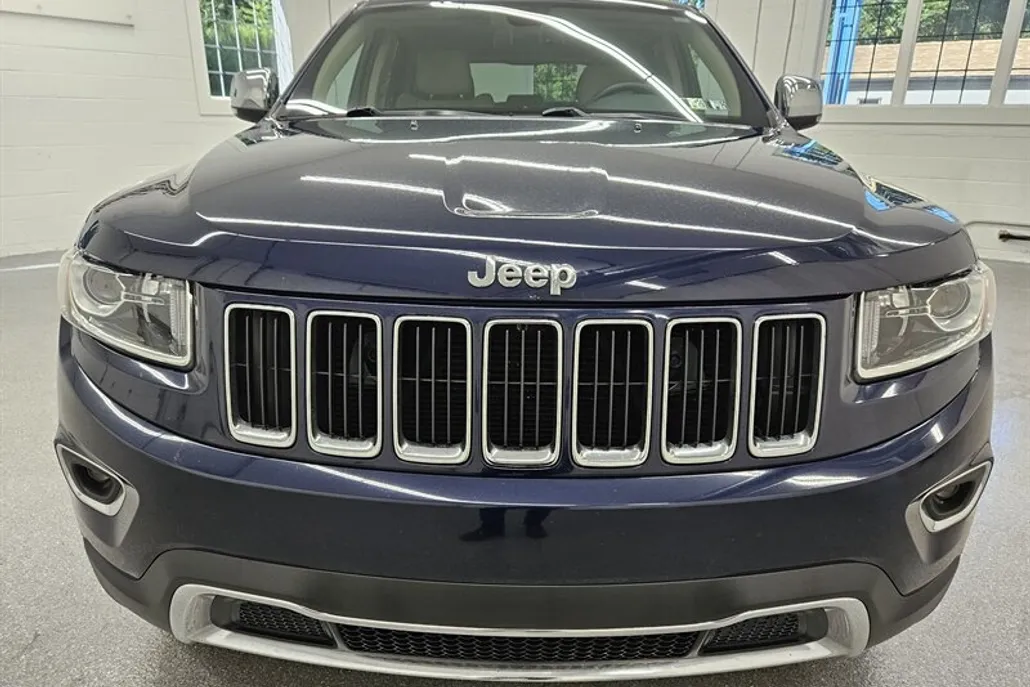 2016 Jeep Grand Cherokee Limited photo 1