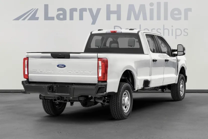 2026 Ford F-350 XLT photo 1