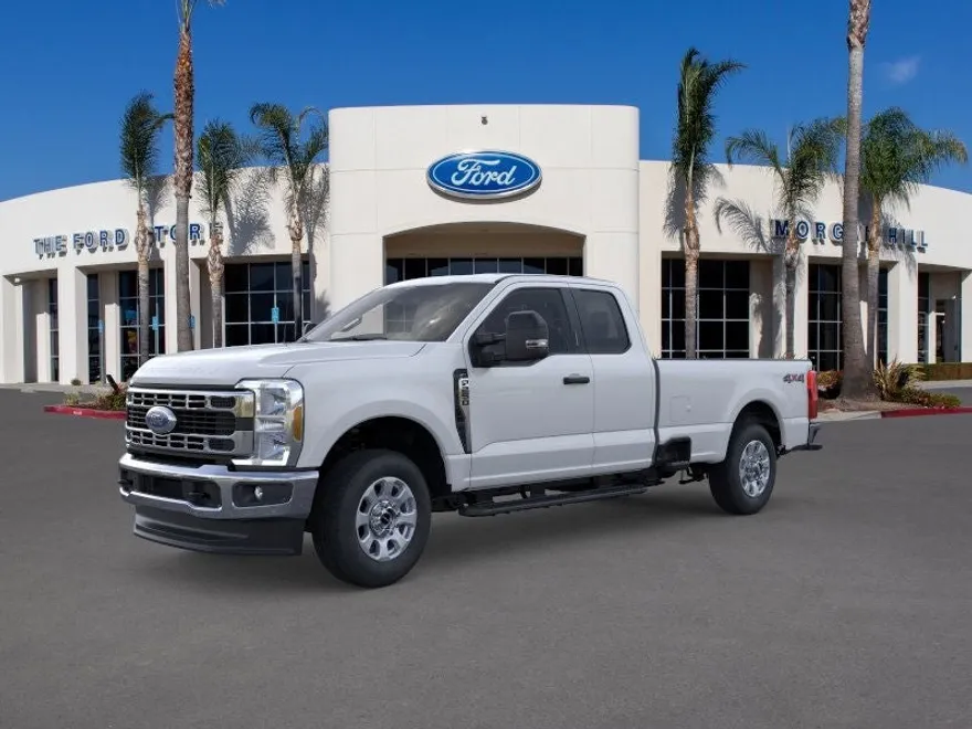 2025 Ford F-250 XLT photo 1