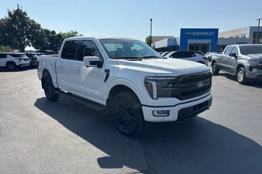 2024 Ford F-150 Lariat photo 1