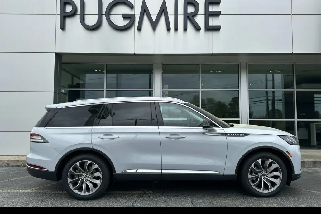 2025 Lincoln Aviator Reserve photo 1
