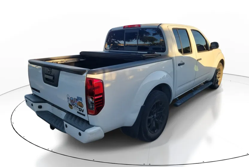 2020 Nissan Frontier SV photo 1