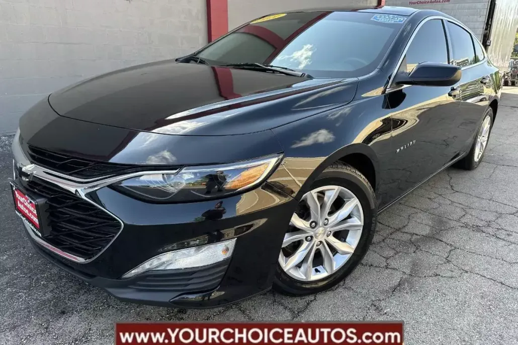 2021 Chevrolet Malibu 1LT photo 1
