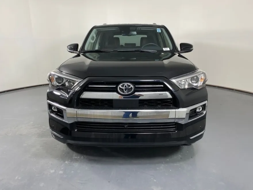2024 Toyota 4Runner Limited photo 1