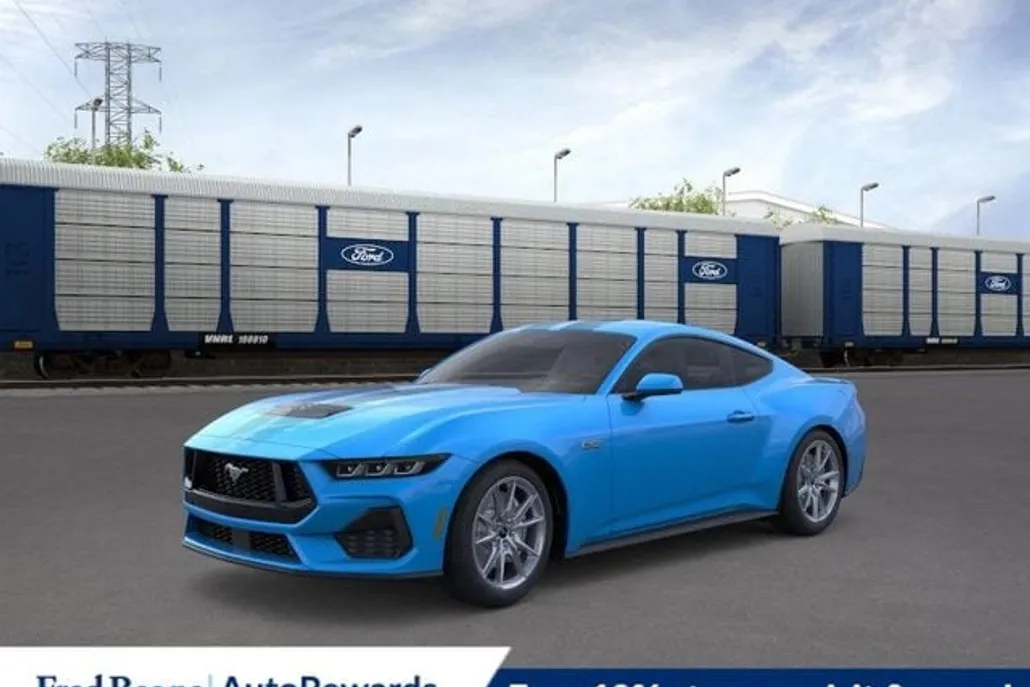 2025 Ford Mustang GT Premium photo 1