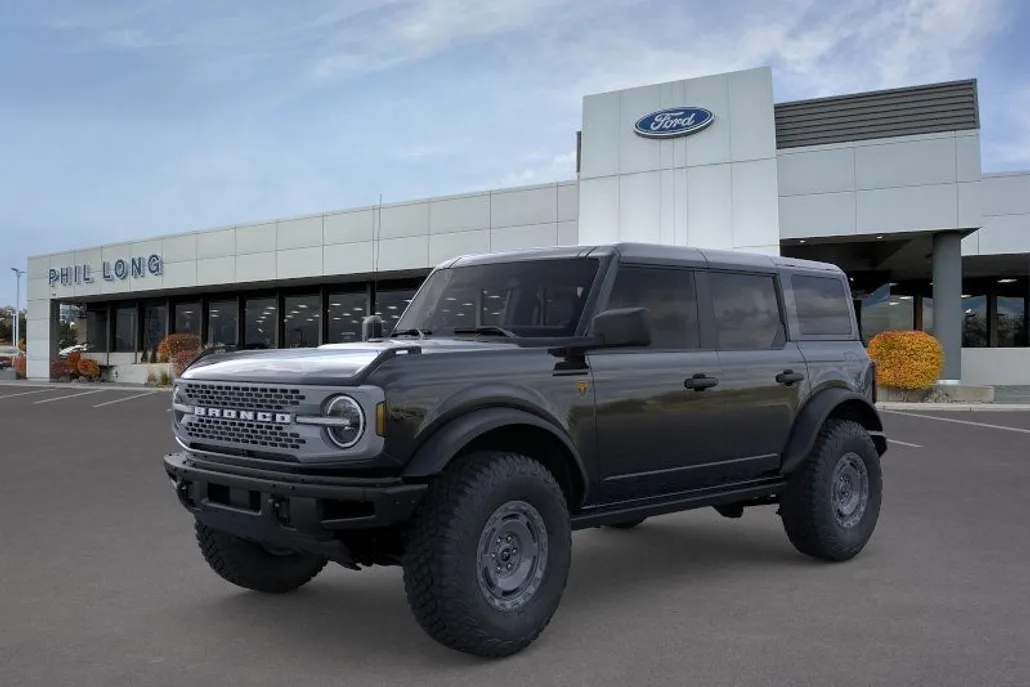 2025 Ford Bronco Badlands photo 1