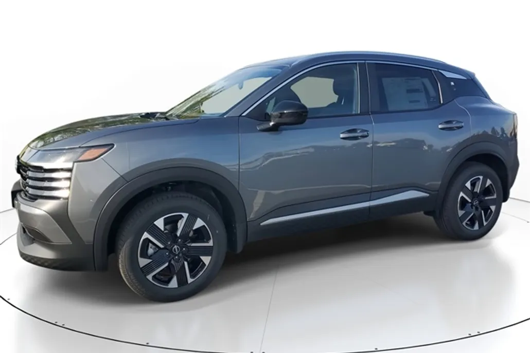 2026 Nissan Kicks SV photo 1