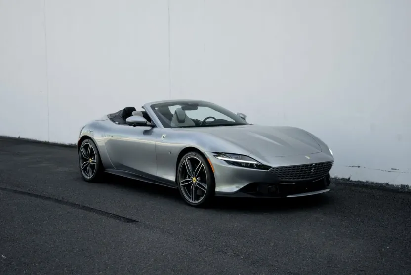 2024 Ferrari Roma Spider photo 1