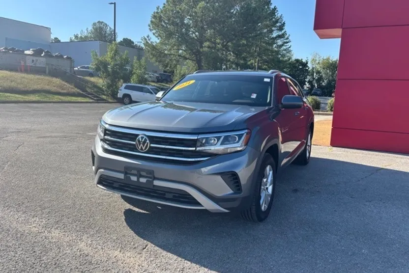 2021 Volkswagen Atlas Cross Sport photo 1