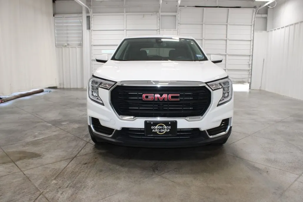 2024 Gmc Terrain SLE photo 1