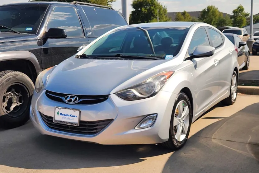 2013 Hyundai Elantra GLS Limited GS SE Tech photo 1