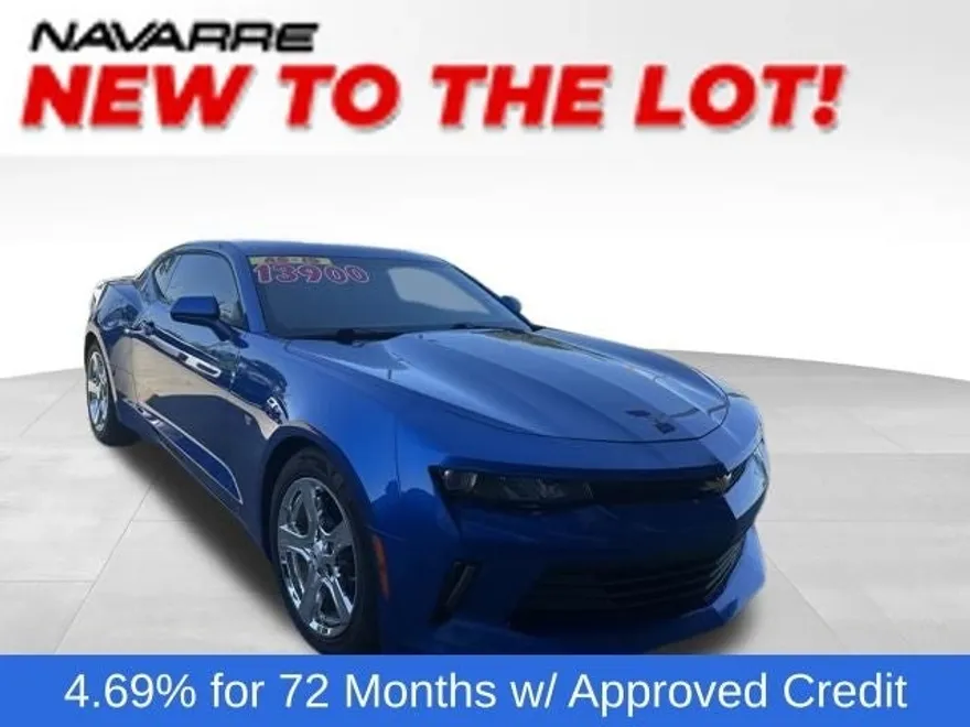 2017 Chevrolet Camaro 1LT photo 1