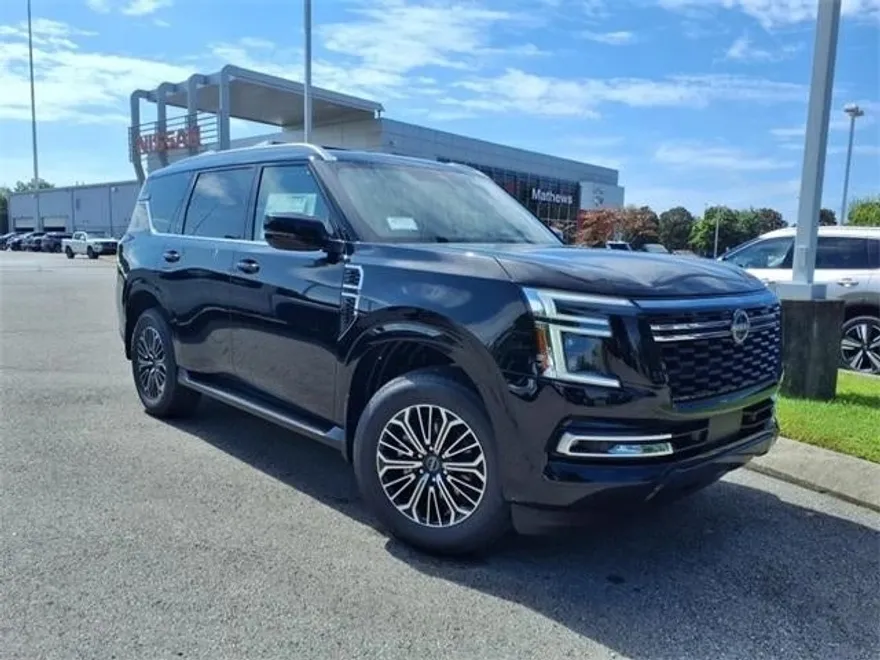 2025 Nissan Armada Platinum photo 1