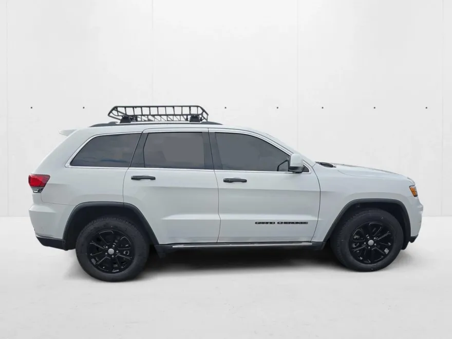 2021 Jeep Grand Cherokee Laredo E photo 1