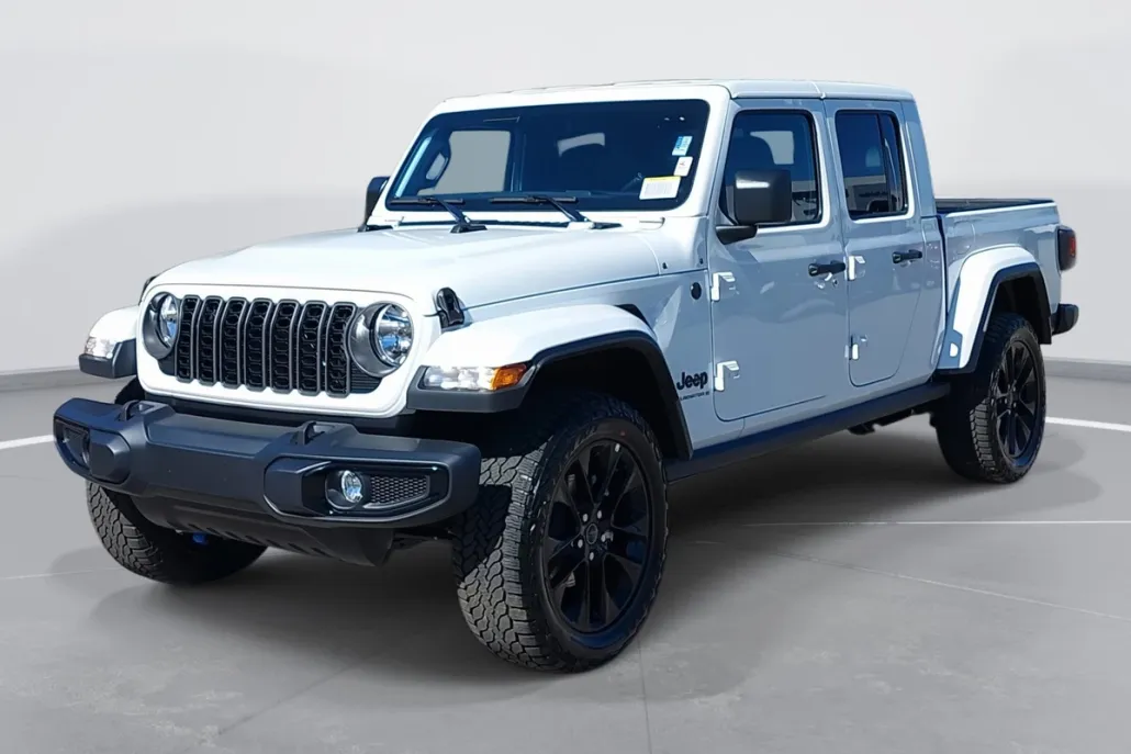 2025 Jeep Gladiator Sport photo 1
