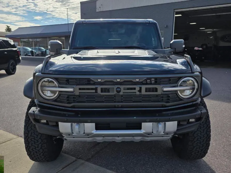 2025 Ford Bronco Raptor photo 1