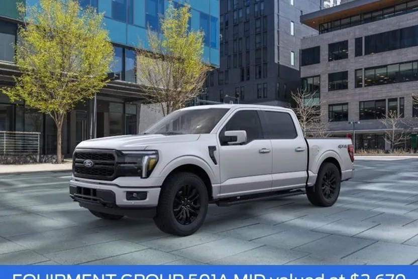 2025 Ford F-150 Lariat photo 1