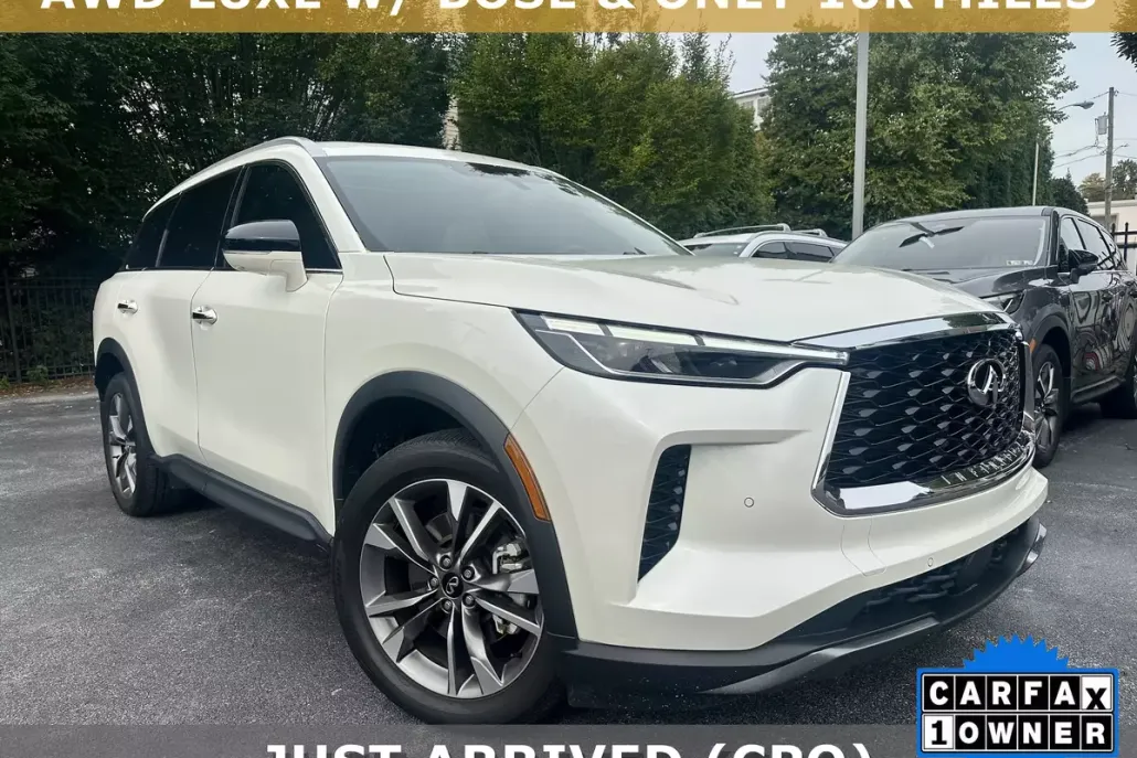 2022 Infiniti QX60 Luxe AWD photo 1
