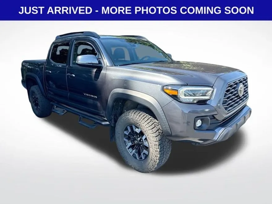 2020 Toyota Tacoma TRD Off-Road photo 1