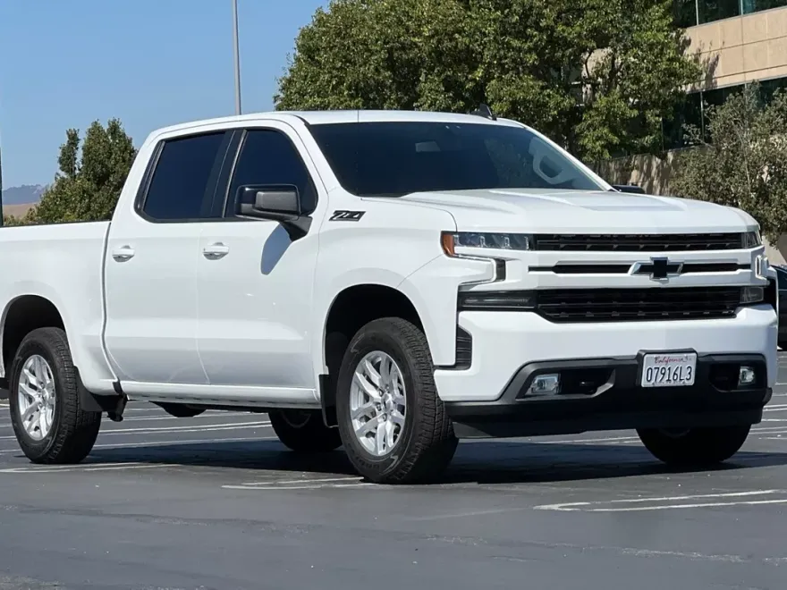 2022 Chevrolet Silverado 1500 Base photo 1