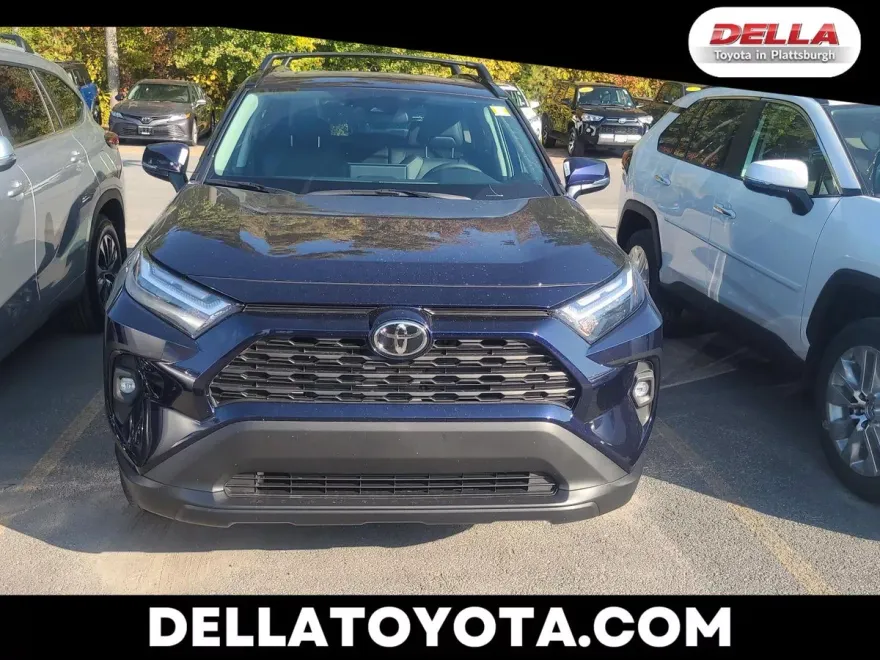 2025 Toyota RAV4 XLE Premium photo 1