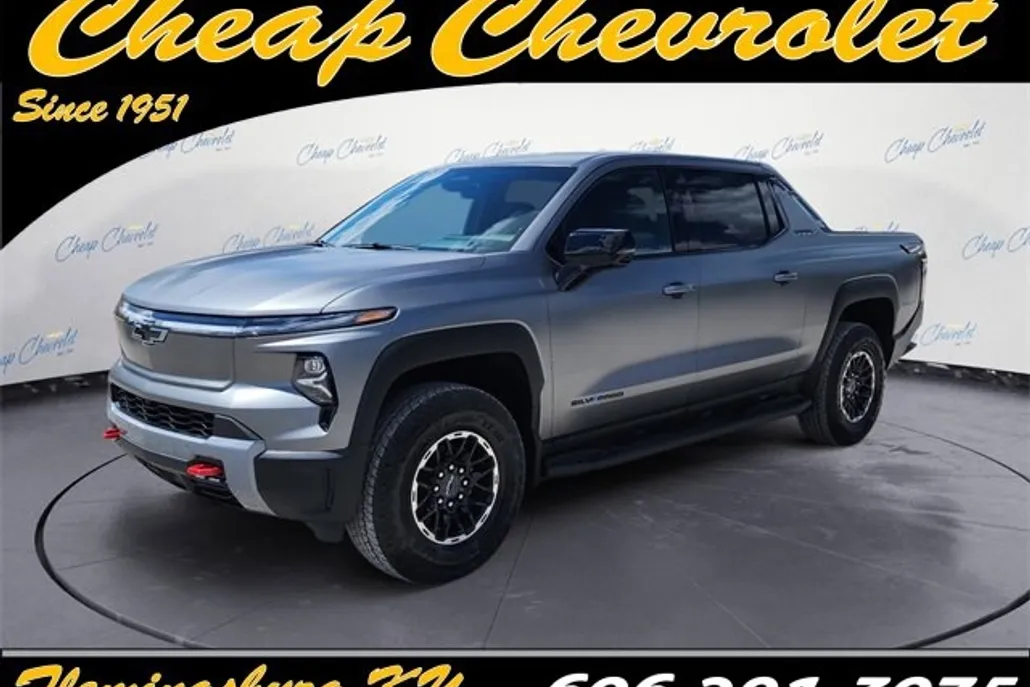 2026 Chevrolet Silverado EV Trail Boss photo 1