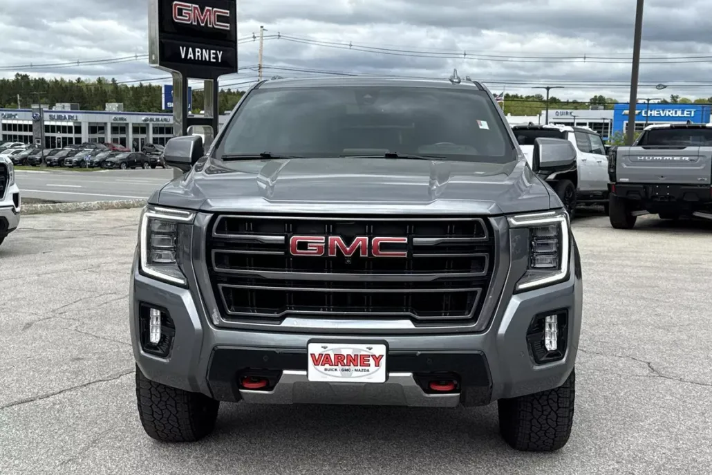 2021 Gmc Yukon XL AT4 photo 1
