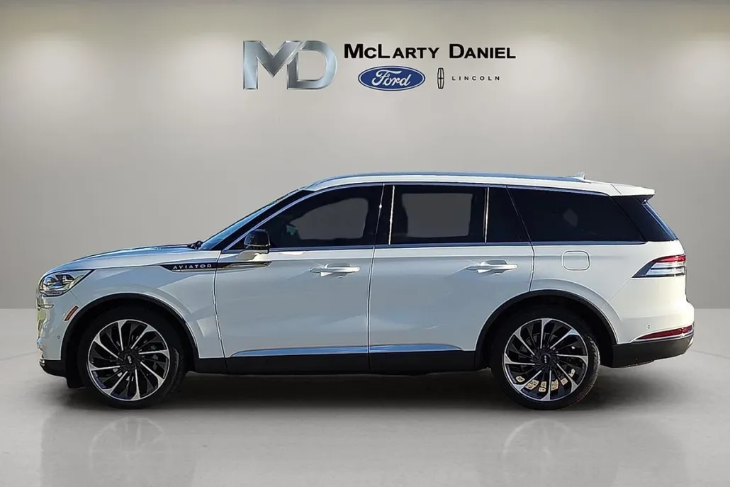 2020 Lincoln Aviator Reserve photo 1