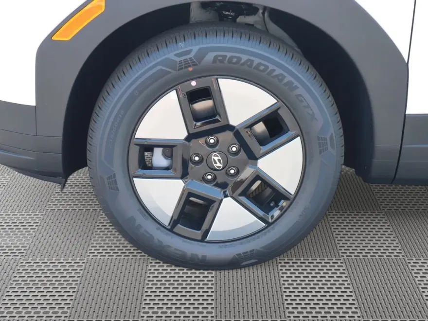 2026 Hyundai Santa Fe SE photo 1
