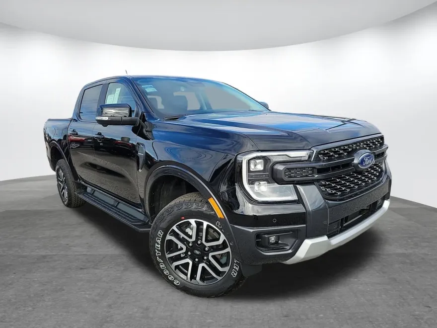 2024 Ford Ranger Lariat photo 1