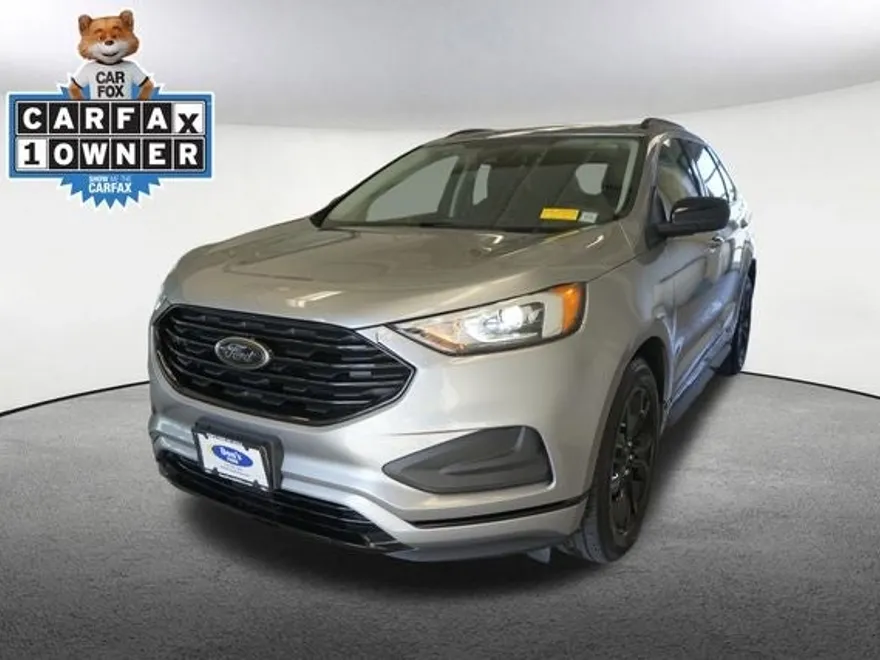 2022 Ford Edge SE photo 1