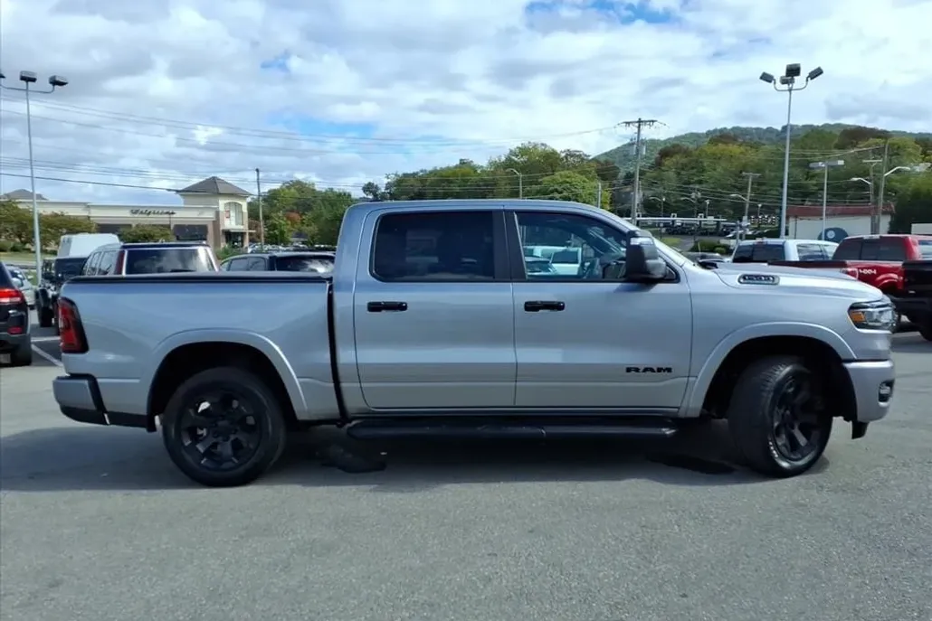 2025 Ram 1500 Big Horn photo 1