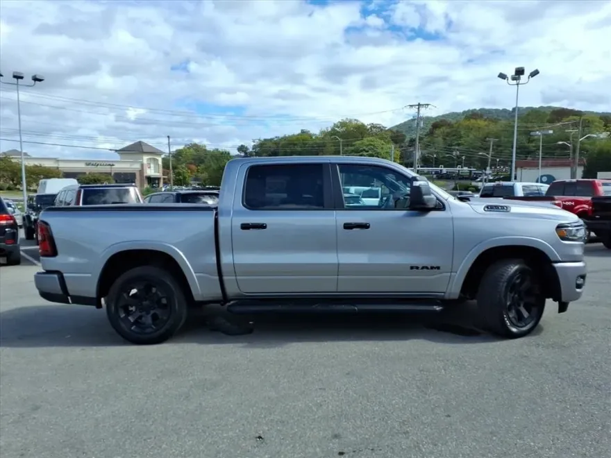 2025 Ram 1500 Big Horn photo 1