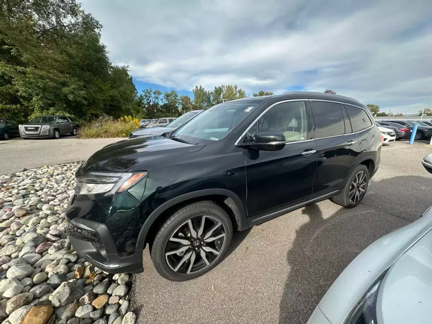 2021 Honda Pilot Elite photo 1