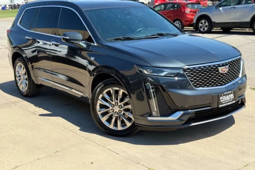 2021 Cadillac XT6 Premium Luxury photo 1
