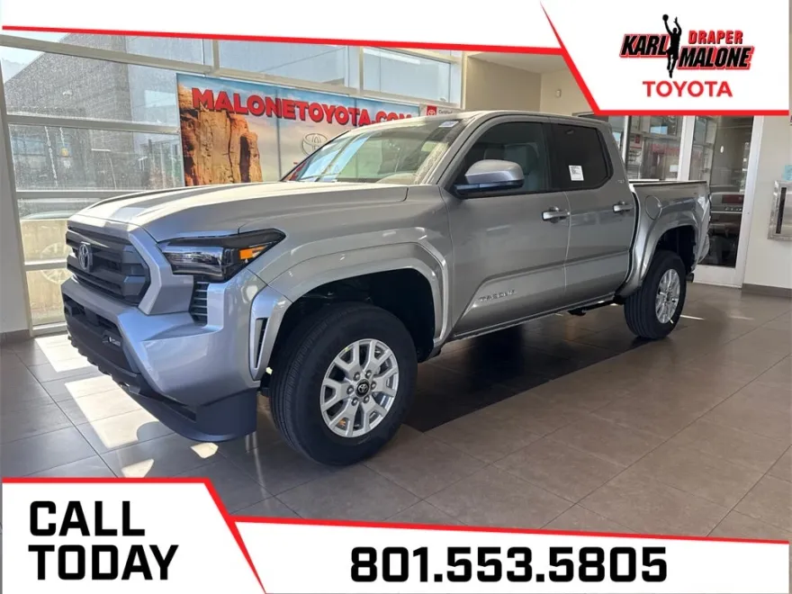 2025 Toyota Tacoma SR5 photo 1
